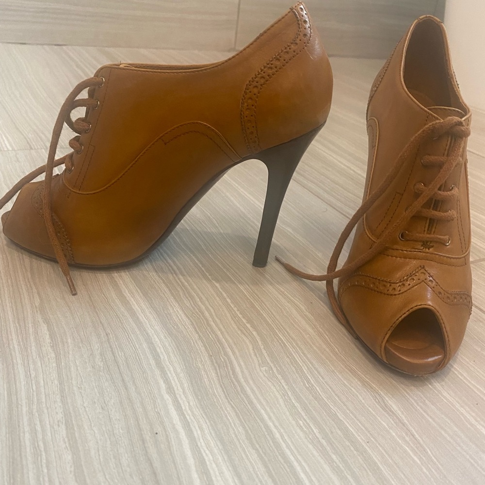 Ralph Lauren collection peep toe heel